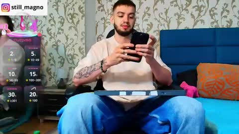 Snapshot of michael_magno chatting on May 26, 10:55 am Michael Stevens online show from May 26, 10:55 am