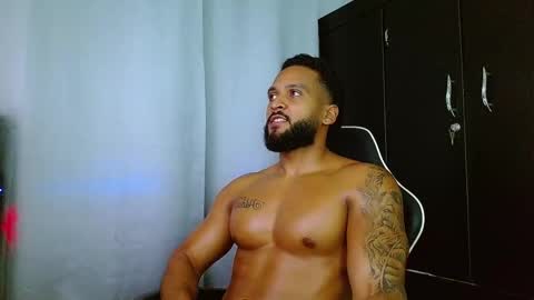 maximo online show from February 20, 4:53 am