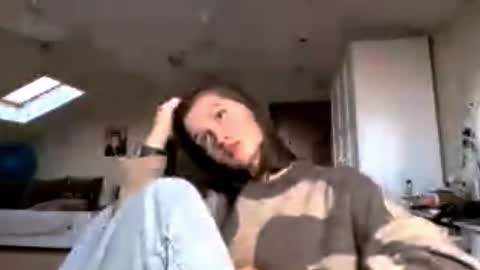 Emily online show from October 12, 2:16 pm