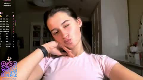 Emily online show from December 4, 2:48 pm