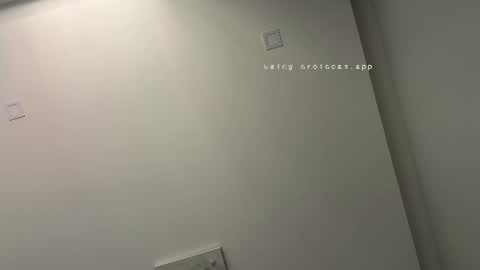 Snapshot of michael_sexdevil chatting on June 30, 9:32 am michael_sexdevil online show from June 30, 9:32 am