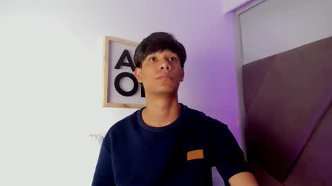 michael_vidal online show from October 31, 7:48 pm