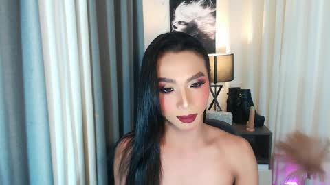 Snapshot of michaelagoddess chatting on June 2, 7:43 am michaelagoddess online show from June 2, 7:43 am