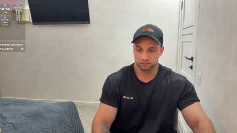 Snapshot of michaelbradley_for_u chatting on July 25, 8:39 pm michaelbradley_for_u online show from July 25, 8:39 pm
