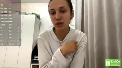 Snapshot of michaeleanidi chatting on July 31, 3:22 pm Milana online show from July 31, 3:22 pm
