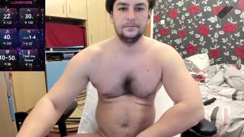 Snapshot of michaelragnar90 chatting on January 4, 10:05 am michaelragnar90 online show from January 4, 10:05 am