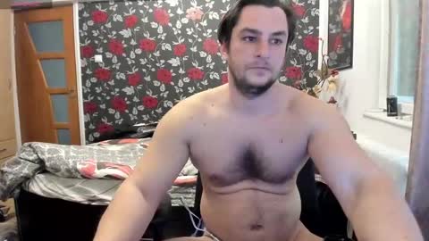 Snapshot of michaelragnar90 chatting on February 26, 10:04 am michaelragnar90 online show from February 26, 10:04 am