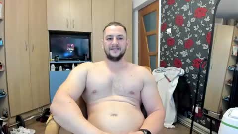 michaelragnar90 online show from June 20, 9:01 am