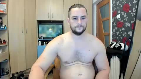 michaelragnar90 online show from June 25, 8:41 am