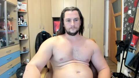 michaelragnar90 online show from July 28, 12:48 pm