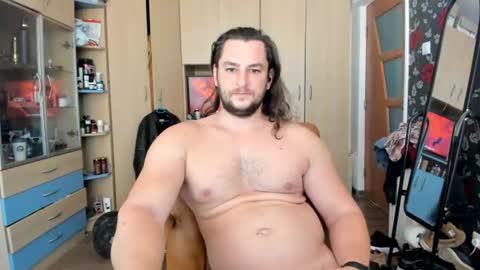 michaelragnar90 online show from July 31, 5:18 am