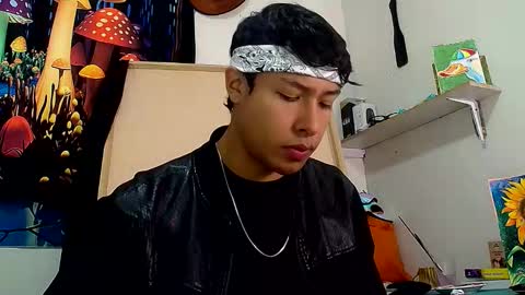 Snapshot of michaelstones chatting on November 6, 3:02 pm michaelstones online show from November 6, 3:02 pm