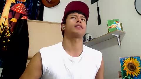 Snapshot of michaelstones chatting on November 8, 7:01 pm michaelstones online show from November 8, 7:01 pm