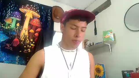 Snapshot of michaelstones chatting on July 31, 3:33 pm michaelstones online show from July 31, 3:33 pm
