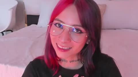 Snapshot of michaelwalkerr chatting on January 10, 9:31 pm Michael Walkerr online show from January 10, 9:31 pm