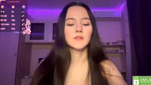 Aidaxo online show from June 26, 2:43 pm