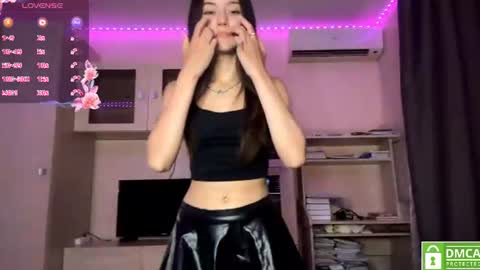 Aidaxo online show from July 18, 2:54 pm