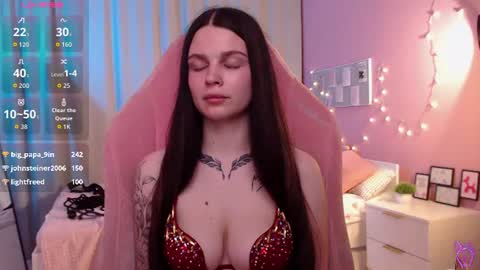 Kate online show from July 7, 7:23 am