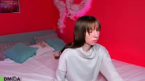 michele_mack online show from November 9, 12:20 am