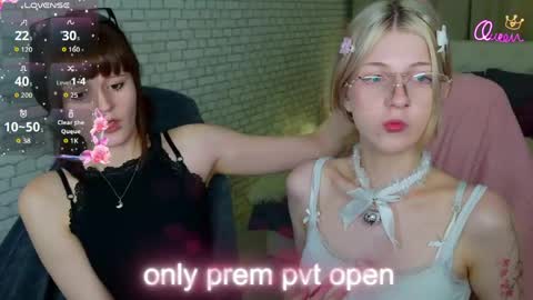 Michele online show from March 11, 4:57 pm