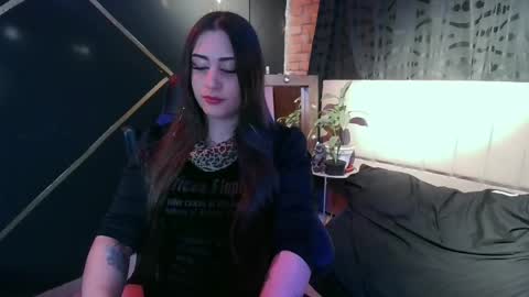 Snapshot of michell_h chatting on May 27, 2:41 am Nani online show from May 27, 2:41 am
