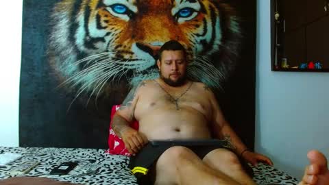 michell_myers online show from January 17, 8:33 pm