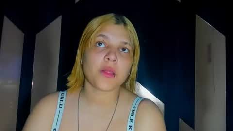 Snapshot of michell_rs chatting on November 9, 2:21 am michell_rs online show from November 9, 2:21 am