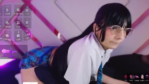 michelle_cutee_ online show from April 29, 8:26 pm