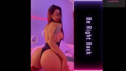 michelle_madson_ online show from October 28, 12:41 pm