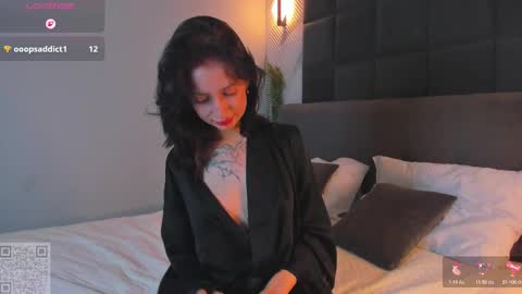 ichelle online show from November 27, 10:45 pm