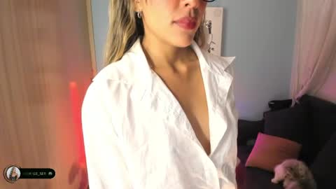 Snapshot of michelle_se chatting on June 11, 12:32 am Michelle online show from June 11, 12:32 am