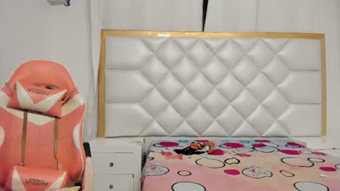 michelleblair1 online show from July 14, 1:17 pm