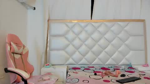 michelleblair1 online show from July 23, 1:09 pm
