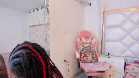 michelleblair1 online show from July 30, 1:54 pm