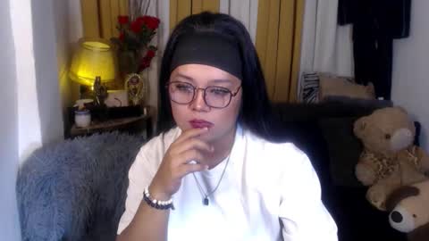 Snapshot of michellechannelxxx chatting on May 16, 7:05 am Michelle online show from May 16, 7:05 am