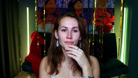 MichelleOrtis online show from December 21, 7:49 pm