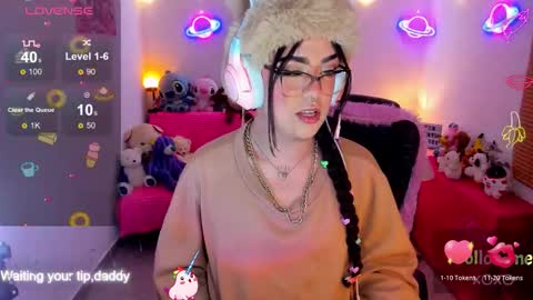   online show from November 11, 4:01 am