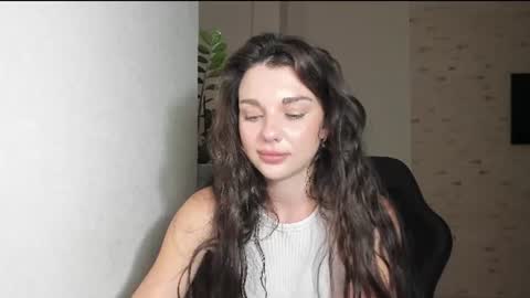Snapshot of michelliibeautiful chatting on June 20, 4:43 pm Michellee online show from June 20, 4:43 pm