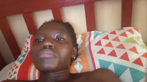 michika0000 online show from April 28, 7:46 am
