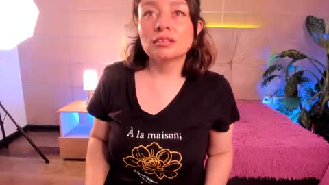 michonne_09 online show from June 15, 9:17 pm