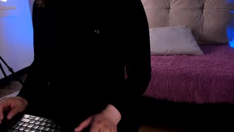 michonne_09 online show from June 21, 2:25 am