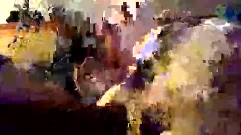 mickavis1975 online show from December 16, 5:23 am