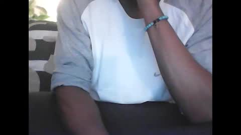 Snapshot of mickdu971 chatting on January 20, 1:07 am mickdu971 online show from January 20, 1:07 am