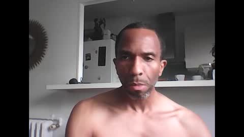 Snapshot of mickdu971 chatting on June 8, 6:58 am mickdu971 online show from June 8, 6:58 am