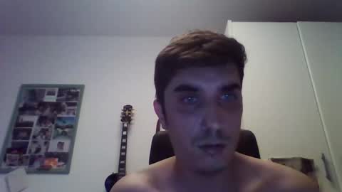 micky_law88 online show from September 8, 3:55 pm