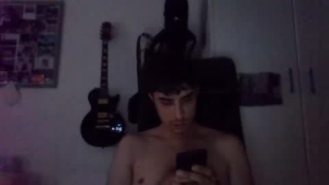 micky_law88 online show from September 10, 12:16 pm