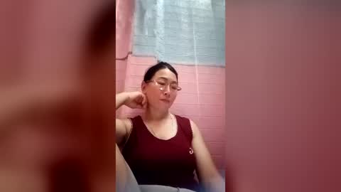 Snapshot of mickye00 chatting on July 13, 7:00 am Miky online show from July 13, 7:00 am
