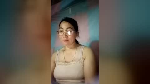 Snapshot of mickye00 chatting on July 19, 3:16 pm Miky online show from July 19, 3:16 pm