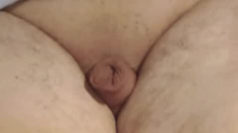 Snapshot of micropenis10cm chatting on May 31, 6:53 pm tinypenis online show from May 31, 6:53 pm