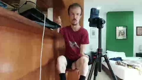 Aaron online show from May 2, 7:52 pm